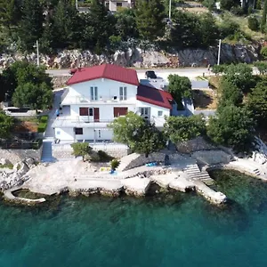 https://apartmani-mila.hotelinzadar.com
