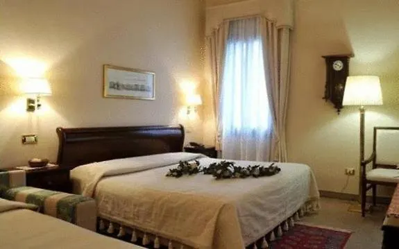Villa Crispi Mestre 0*,  Italy